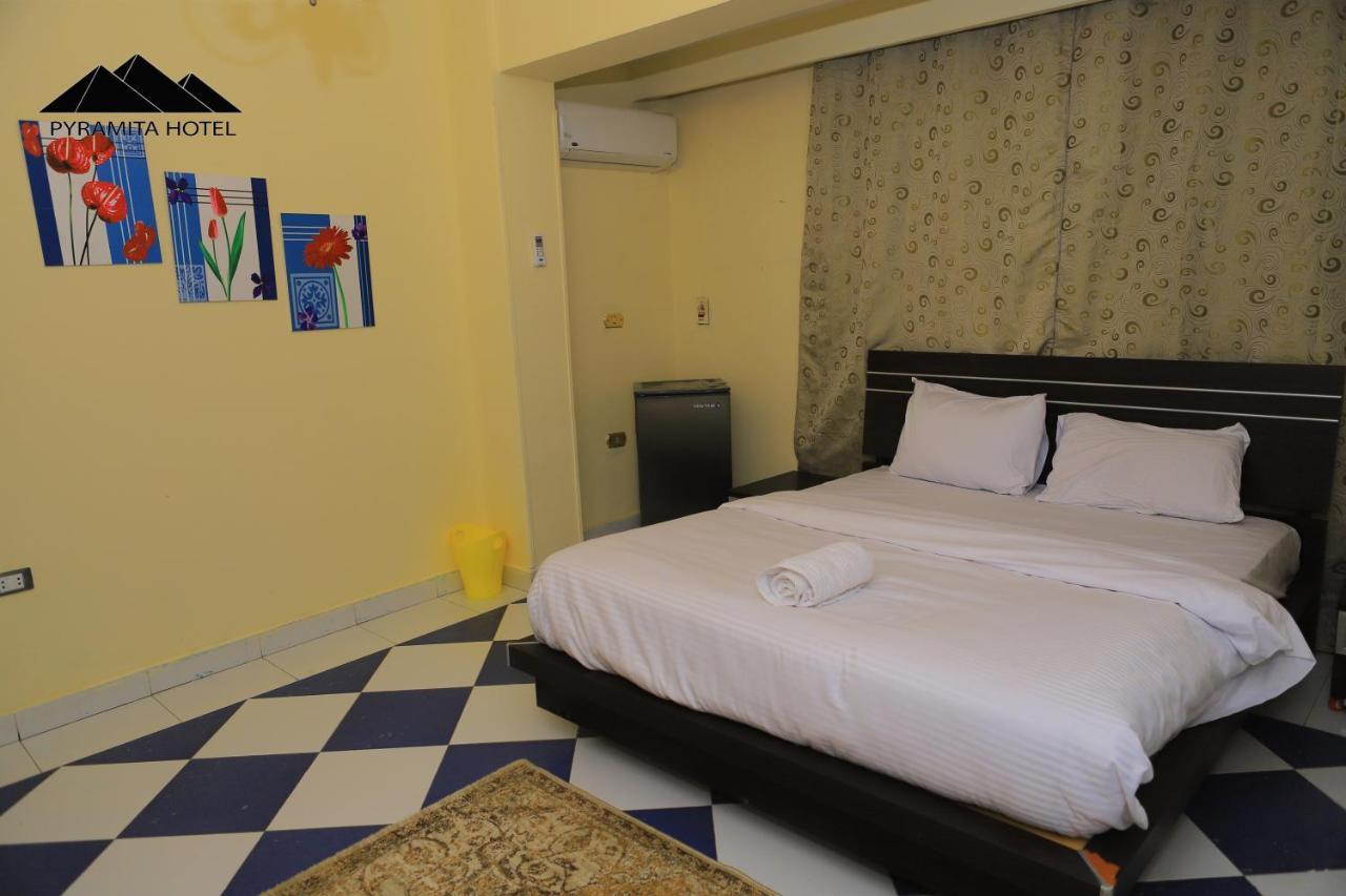 Pyramita Hotel Ghatati Ngoại thất bức ảnh