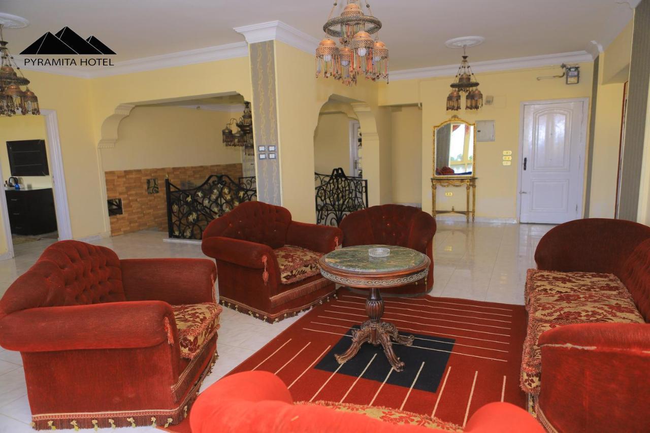 Pyramita Hotel Ghatati Ngoại thất bức ảnh