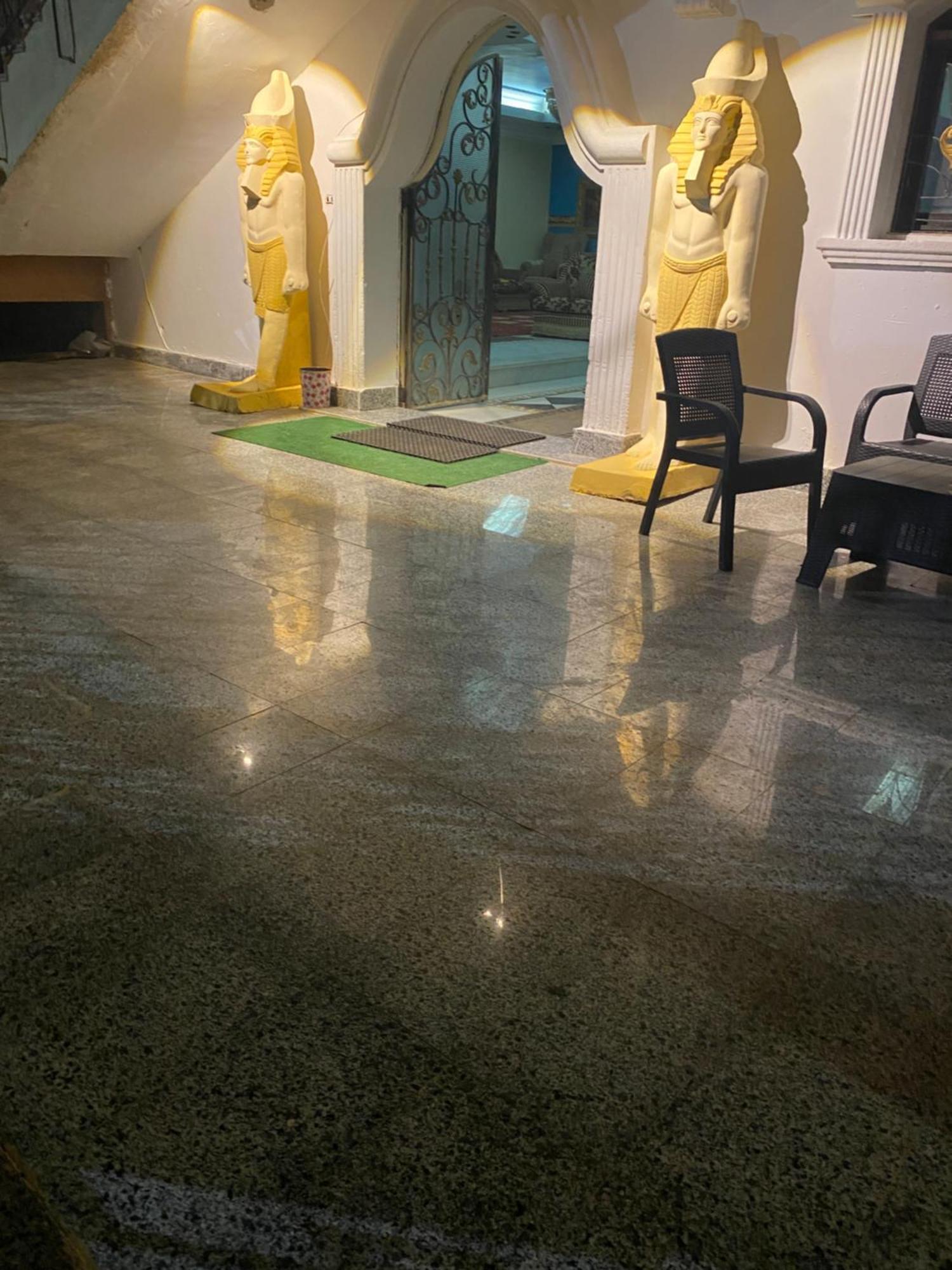 Pyramita Hotel Ghatati Ngoại thất bức ảnh