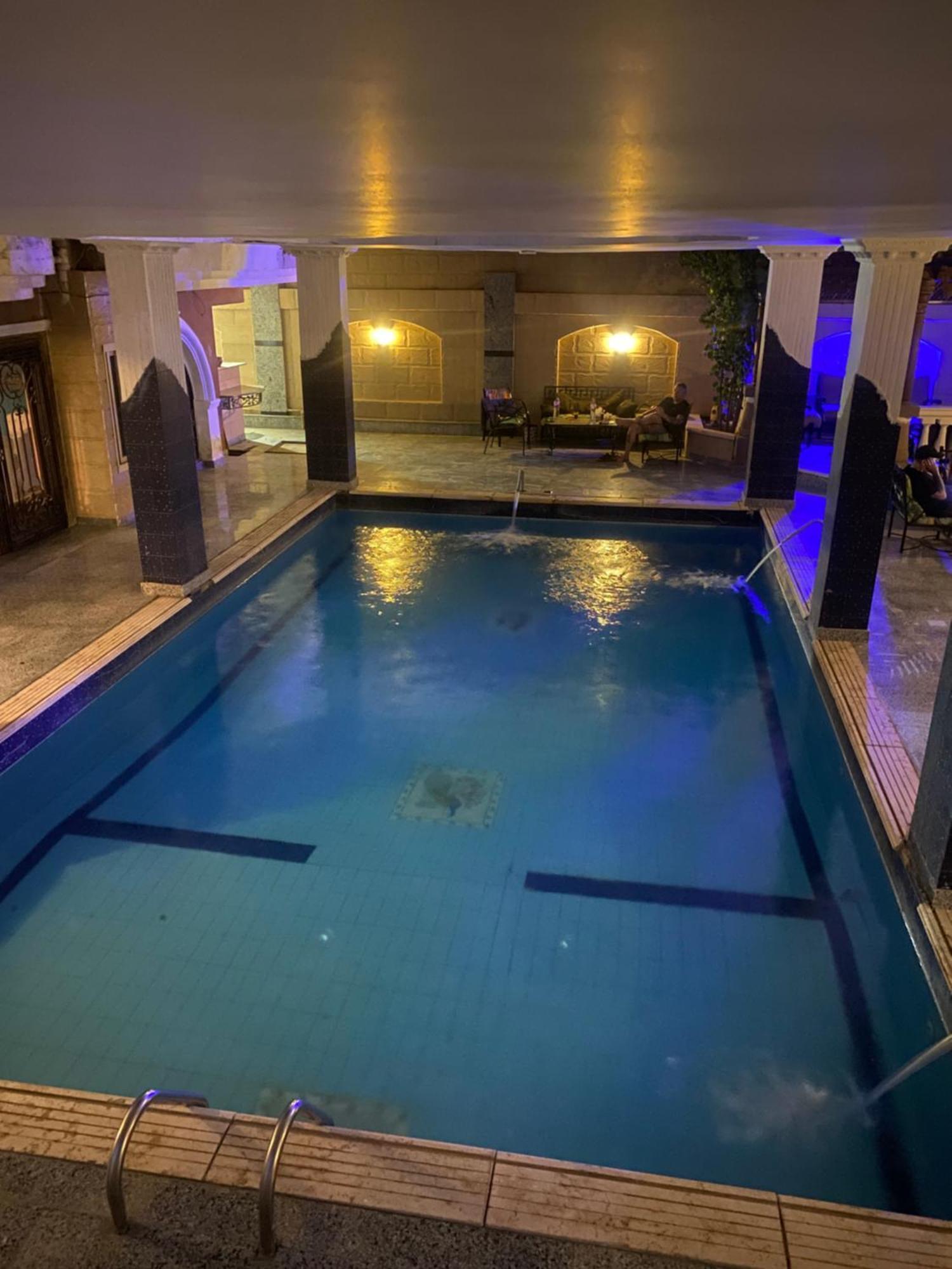 Pyramita Hotel Ghatati Ngoại thất bức ảnh